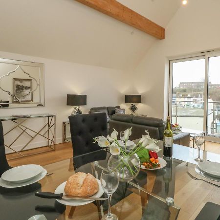 Harbourside Haven Penthouse 2 Apartment Weymouth Bagian luar foto